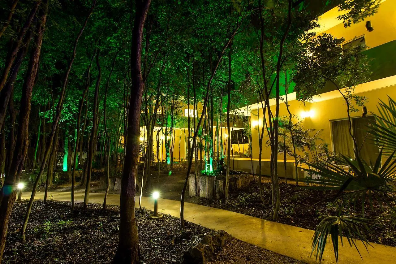 ** Apart-hotel Condo Hotel El Vivero Tulum México